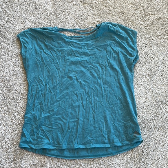 Top - Picture 2 of 2